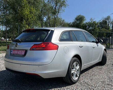 Серый Опель Инсигния, объемом двигателя 1.6 л и пробегом 161 тыс. км за 6900 $, фото 5 на Automoto.ua