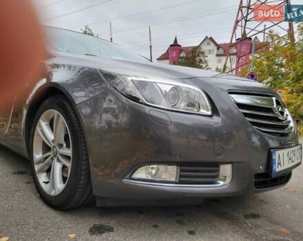 Серый Опель Инсигния, объемом двигателя 2 л и пробегом 185 тыс. км за 7200 $, фото 1 на Automoto.ua