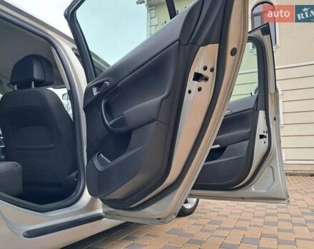 Серый Опель Инсигния, объемом двигателя 1.6 л и пробегом 244 тыс. км за 6500 $, фото 49 на Automoto.ua