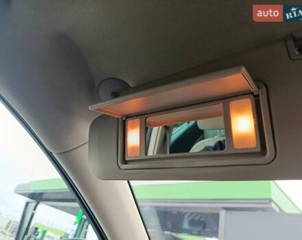 Серый Опель Инсигния, объемом двигателя 1.6 л и пробегом 290 тыс. км за 7300 $, фото 42 на Automoto.ua