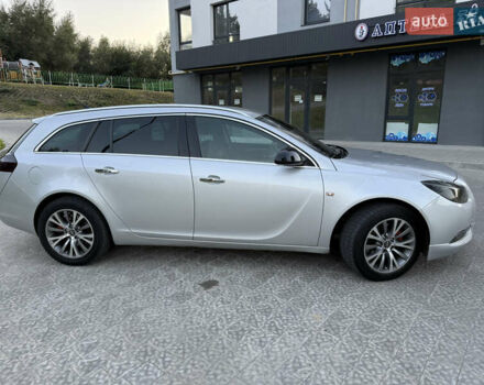 Серый Опель Инсигния, объемом двигателя 1.96 л и пробегом 355 тыс. км за 8000 $, фото 3 на Automoto.ua