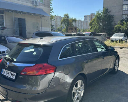 Сірий Опель Інсігнія, об'ємом двигуна 1.96 л та пробігом 315 тис. км за 6000 $, фото 4 на Automoto.ua