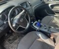 Серый Опель Инсигния, объемом двигателя 2 л и пробегом 260 тыс. км за 8000 $, фото 4 на Automoto.ua