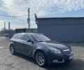 Серый Опель Инсигния, объемом двигателя 2 л и пробегом 130 тыс. км за 7749 $, фото 2 на Automoto.ua