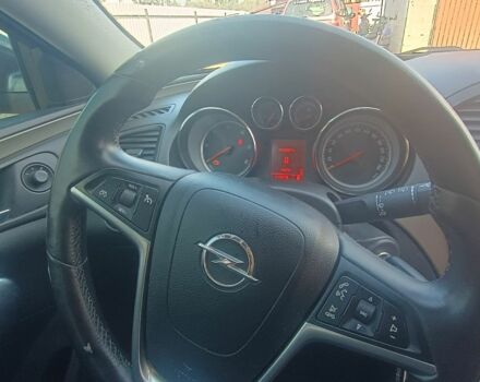 Серый Опель Инсигния, объемом двигателя 2 л и пробегом 238 тыс. км за 6500 $, фото 5 на Automoto.ua