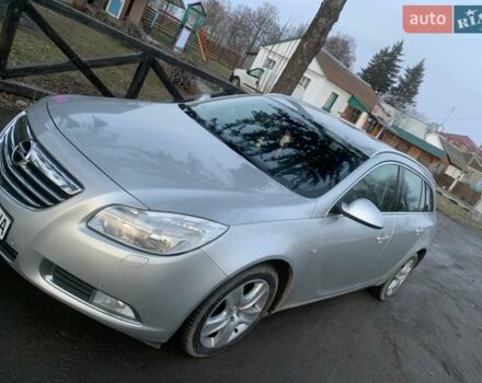 Серый Опель Инсигния, объемом двигателя 2 л и пробегом 227 тыс. км за 7800 $, фото 1 на Automoto.ua