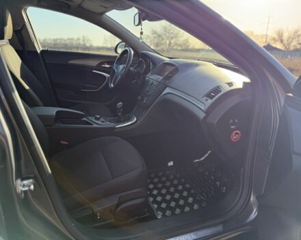 Серый Опель Инсигния, объемом двигателя 1.8 л и пробегом 197 тыс. км за 7900 $, фото 15 на Automoto.ua