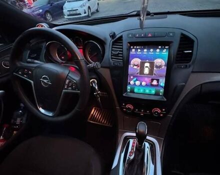 Сірий Опель Інсігнія, об'ємом двигуна 2 л та пробігом 230 тис. км за 7999 $, фото 5 на Automoto.ua