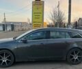 Сірий Опель Інсігнія, об'ємом двигуна 2 л та пробігом 421 тис. км за 3990 $, фото 4 на Automoto.ua