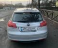 Серый Опель Инсигния, объемом двигателя 2 л и пробегом 227 тыс. км за 7800 $, фото 6 на Automoto.ua