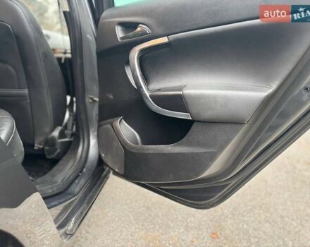 Серый Опель Инсигния, объемом двигателя 2 л и пробегом 400 тыс. км за 6000 $, фото 17 на Automoto.ua