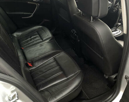 Серый Опель Инсигния, объемом двигателя 2 л и пробегом 299 тыс. км за 7500 $, фото 8 на Automoto.ua