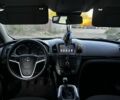 Серый Опель Инсигния, объемом двигателя 2 л и пробегом 318 тыс. км за 6000 $, фото 4 на Automoto.ua