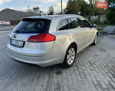 Серый Опель Инсигния, объемом двигателя 1.96 л и пробегом 295 тыс. км за 5500 $, фото 3 на Automoto.ua