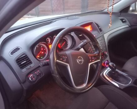 Сірий Опель Інсігнія, об'ємом двигуна 2 л та пробігом 3 тис. км за 6000 $, фото 5 на Automoto.ua