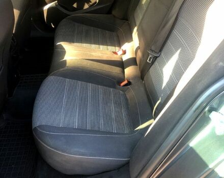 Серый Опель Инсигния, объемом двигателя 2 л и пробегом 220 тыс. км за 6500 $, фото 2 на Automoto.ua