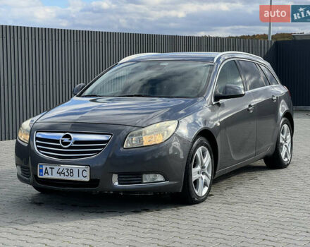 Опель Инсигния 2010 в Хмельницком на Automoto.ua Серый Опель Инсигния, объемом двигателя 1.96 л и пробегом 360 тыс. км за 5200 $, фото 6 на Automoto.ua