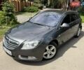 Серый Опель Инсигния, объемом двигателя 2 л и пробегом 260 тыс. км за 7900 $, фото 1 на Automoto.ua