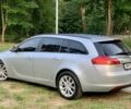 Серый Опель Инсигния, объемом двигателя 2 л и пробегом 270 тыс. км за 6000 $, фото 2 на Automoto.ua