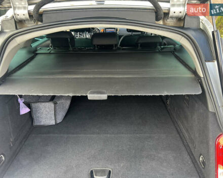 Сірий Опель Інсігнія, об'ємом двигуна 2 л та пробігом 260 тис. км за 8000 $, фото 18 на Automoto.ua