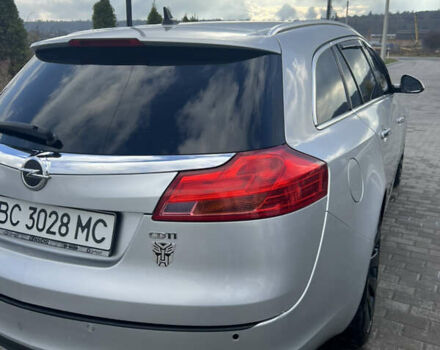 Сірий Опель Інсігнія, об'ємом двигуна 2 л та пробігом 260 тис. км за 8000 $, фото 24 на Automoto.ua