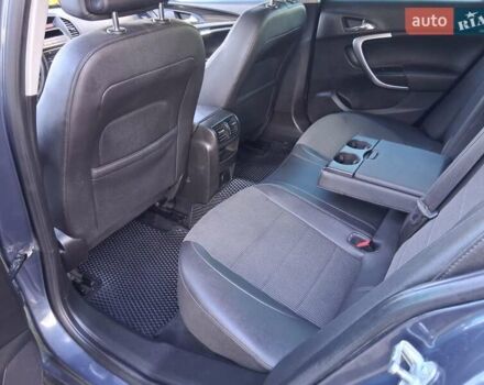 Опель Инсигния 2010 в Черновцах на Automoto.ua Серый Опель Инсигния, объемом двигателя 2 л и пробегом 320 тыс. км за 6500 $, фото 23 на Automoto.ua