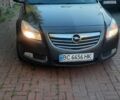 Серый Опель Инсигния, объемом двигателя 2 л и пробегом 176 тыс. км за 8300 $, фото 1 на Automoto.ua