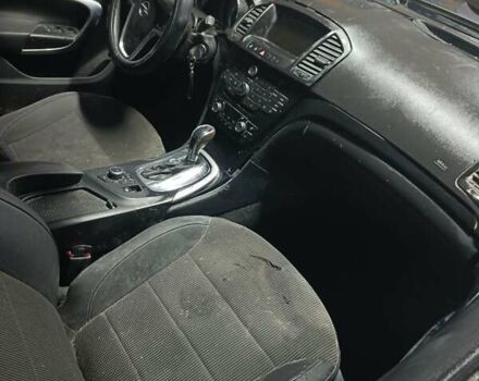 Серый Опель Инсигния, объемом двигателя 1.96 л и пробегом 190 тыс. км за 4000 $, фото 5 на Automoto.ua