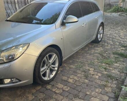 Серый Опель Инсигния, объемом двигателя 1.96 л и пробегом 295 тыс. км за 9200 $, фото 2 на Automoto.ua