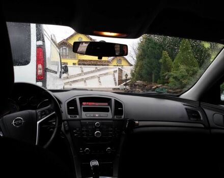 Сірий Опель Інсігнія, об'ємом двигуна 2 л та пробігом 225 тис. км за 8500 $, фото 10 на Automoto.ua