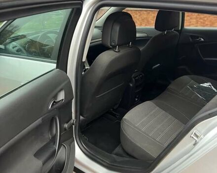 Сірий Опель Інсігнія, об'ємом двигуна 1.96 л та пробігом 297 тис. км за 5850 $, фото 16 на Automoto.ua