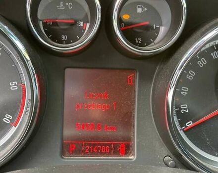 Сірий Опель Інсігнія, об'ємом двигуна 2 л та пробігом 214 тис. км за 8764 $, фото 3 на Automoto.ua