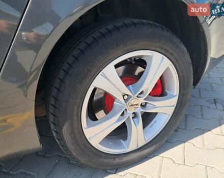 Серый Опель Инсигния, объемом двигателя 1.96 л и пробегом 256 тыс. км за 7800 $, фото 26 на Automoto.ua