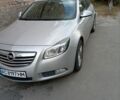 Серый Опель Инсигния, объемом двигателя 2 л и пробегом 280 тыс. км за 7850 $, фото 1 на Automoto.ua