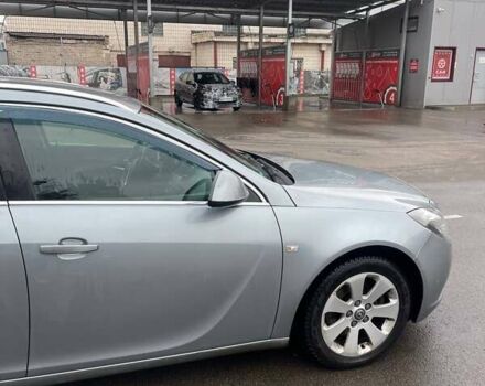 Серый Опель Инсигния, объемом двигателя 1.96 л и пробегом 297 тыс. км за 7400 $, фото 2 на Automoto.ua