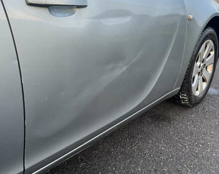 Сірий Опель Інсігнія, об'ємом двигуна 1.96 л та пробігом 301 тис. км за 6500 $, фото 5 на Automoto.ua