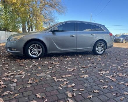 Серый Опель Инсигния, объемом двигателя 2 л и пробегом 357 тыс. км за 6500 $, фото 1 на Automoto.ua