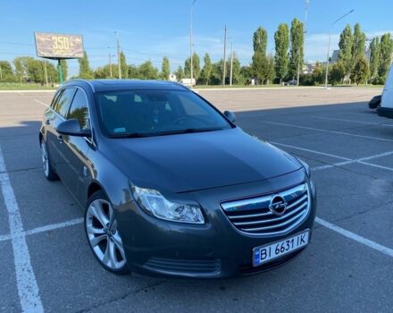Сірий Опель Інсігнія, об'ємом двигуна 2 л та пробігом 372 тис. км за 6400 $, фото 2 на Automoto.ua
