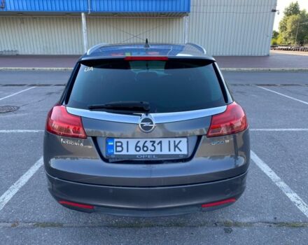 Сірий Опель Інсігнія, об'ємом двигуна 2 л та пробігом 372 тис. км за 6400 $, фото 4 на Automoto.ua