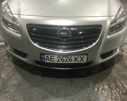Серый Опель Инсигния, объемом двигателя 2 л и пробегом 270 тыс. км за 8000 $, фото 5 на Automoto.ua