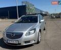 Серый Опель Инсигния, объемом двигателя 1.96 л и пробегом 238 тыс. км за 8000 $, фото 1 на Automoto.ua