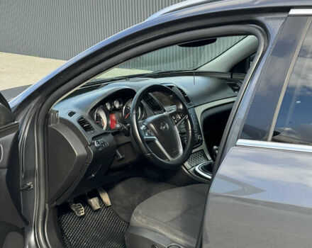 Опель Инсигния 2010 в Хмельницком на Automoto.ua Серый Опель Инсигния, объемом двигателя 1.96 л и пробегом 360 тыс. км за 5200 $, фото 7 на Automoto.ua