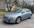 Серый Опель Инсигния, объемом двигателя 1.96 л и пробегом 310 тыс. км за 6000 $, фото 2 на Automoto.ua