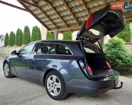 Серый Опель Инсигния, объемом двигателя 2 л и пробегом 277 тыс. км за 8300 $, фото 1 на Automoto.ua