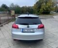 Сірий Опель Інсігнія, об'ємом двигуна 1.96 л та пробігом 241 тис. км за 6800 $, фото 1 на Automoto.ua
