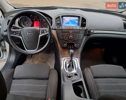 Сірий Опель Інсігнія, об'ємом двигуна 1.96 л та пробігом 304 тис. км за 7800 $, фото 3 на Automoto.ua
