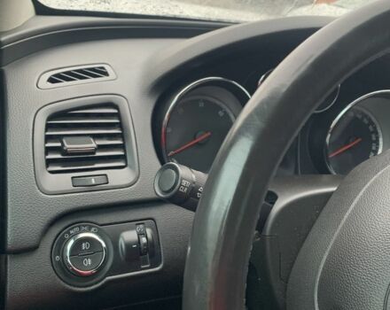 Серый Опель Инсигния, объемом двигателя 2 л и пробегом 256 тыс. км за 8500 $, фото 8 на Automoto.ua