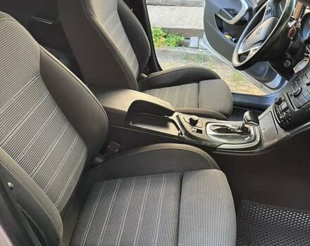 Серый Опель Инсигния, объемом двигателя 1.96 л и пробегом 295 тыс. км за 9200 $, фото 20 на Automoto.ua