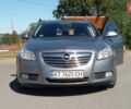 Серый Опель Инсигния, объемом двигателя 2 л и пробегом 220 тыс. км за 8300 $, фото 1 на Automoto.ua