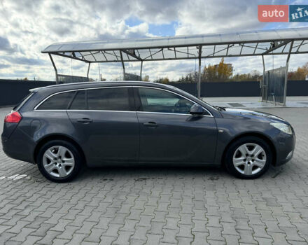 Опель Инсигния 2010 в Хмельницком на Automoto.ua Серый Опель Инсигния, объемом двигателя 1.96 л и пробегом 360 тыс. км за 5200 $, фото 2 на Automoto.ua